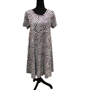 𝅺lularoe Carly Dress